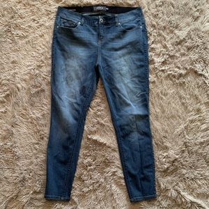 Bombshell Skinny Jean